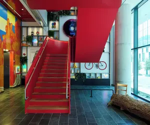 Photo 4 - citizenM Austin Downtown