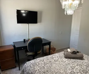Photo 5 - Amazing & cozy Duplex near Zoo Miami