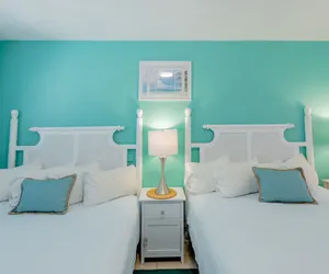 Photo 3 - Cabanas of Treasure Island