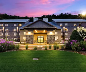 Photo 2 - Graystone Lodge, Ascend Hotel Collection