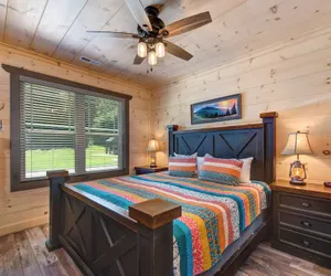 Photo 5 - Creekside Splendor