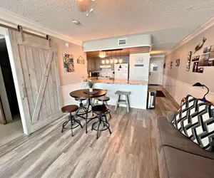 Photo 2 - Island Sunrise 165 2 Bedroom Condo by RedAwning