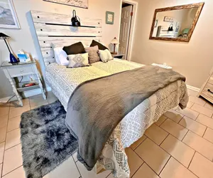 Photo 4 - Island Sunrise 165 2 Bedroom Condo by RedAwning