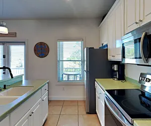 Photo 5 - Bonita Point Condo II #214e