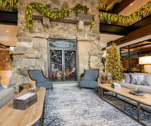 Photo 3 - HeartSong Lodge & Resort