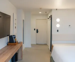 Photo 2 - Dayton Vitality Hotel