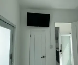 Photo 3 - Gorgeous 1-Bedroom Beachside Suite