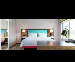 Photo 4 - Hampton Inn & Suites Somerset