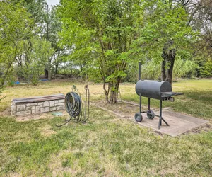 Photo 3 - Massive Peck Home w/ Woods & Creek to Explore