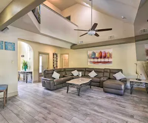 Photo 2 - Family-friendly Hitchcock Home w/ Pool & Hot Tub!