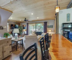 Photo 5 - Cozy Cottage w/ Private Patio Near Indiana Beach!