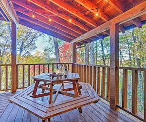 Photo 4 - 'grin N Bear It' Cabin w/ Hot Tub + Fire Pit!