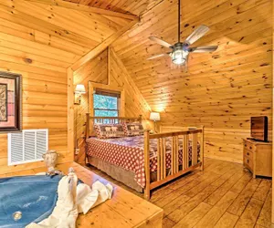 Photo 5 - 'grin N Bear It' Cabin w/ Hot Tub + Fire Pit!