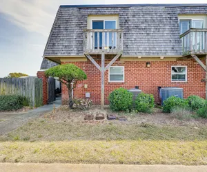 Photo 4 - Kitty Hawk Vacation Rental: 1 Mi to Beaches!