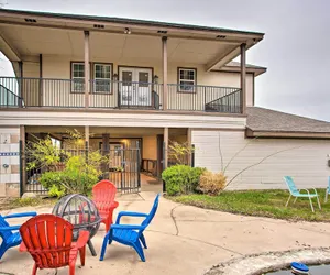 Photo 5 - Spacious Vacation Home: 10 Mi to Lavon Lake!