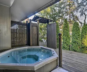 Photo 4 - Spacious Hillsboro Home ~ 18 Mi to Portland!