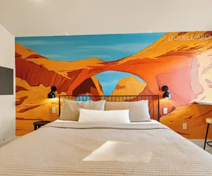 Photo 4 - Kokopelli West