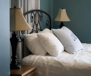 Photo 2 - Minerva Bed and Breakfast