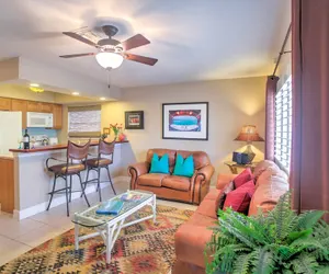 Photo 5 - Cozy Naples Home w/ Lanai - 1 Mi to Bluebill Beach