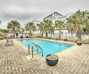 Photo 4 - Beach Retreat w/ Rooftop Deck, Walk to Beach!