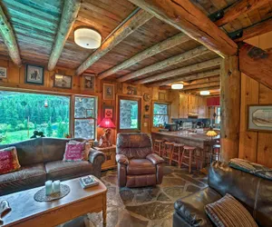 Photo 4 - 'sasquatch Inn' Retreat Near Fishing & Hunting!