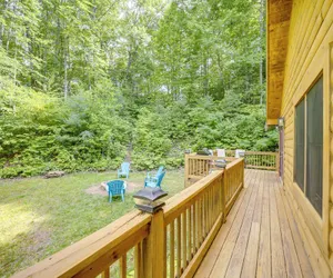Photo 4 - Bryson's Hidden Valley Ranch - Quiet NC Cabin!