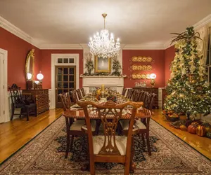 Photo 5 - Historic Cedar Hill Mansion on Large Farm w/ Pool!