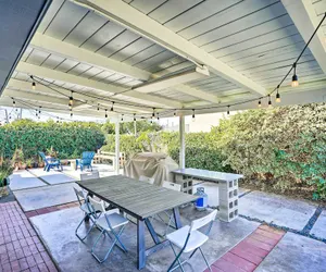 Photo 2 - Sunny Santa Ana Rental Home Near Disneyland!
