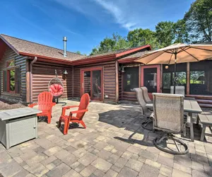 Photo 4 - Quiet Lakeside Cabin: Patio & Stunning Views!