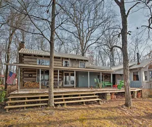 Photo 5 - Cozy Cumberland Mountain Cabin w/ Stunning Views!