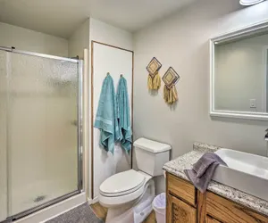 Photo 2 - Cozy Bismarck Studio Cabin w/ Private Hot Tub