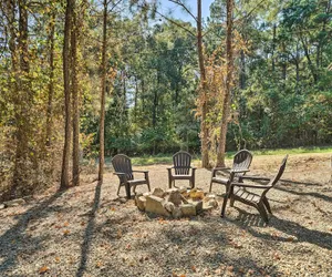 Photo 2 - 'A Little Bit of Simple' Cabin w/ Pond Access