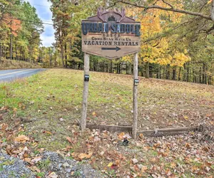 Photo 2 - 'wyatt Earp Cabin' w/ Deck, 1 Mi to Raystown Lake!