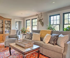 Photo 4 - Upscale Arts + Crafts Bungalow w/ Yard, Pool!