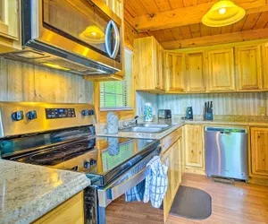 Photo 5 - A Beautiful View Cabin: Game Room & Hot Tub