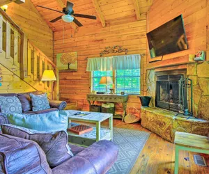 Photo 3 - A Beautiful View Cabin: Game Room & Hot Tub