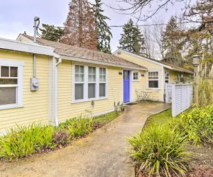 Photo 4 - Bainbridge Island Abode < 1 Mi to Winslow!