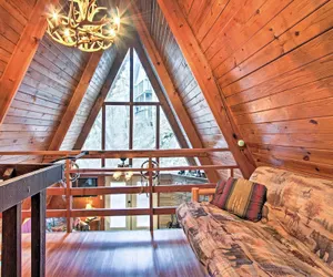 Photo 5 - A-frame Gatlinburg Cabin w/ Deck & Private Hot Tub
