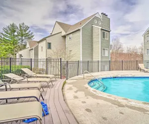 Photo 2 - Gatlinburg Condo w/ Balcony < 4 Mi to Downtown!