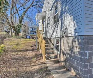 Photo 3 - Mid-century Modern Cottage in Ardmore Area!