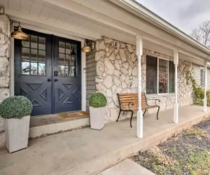 Photo 4 - Spacious Layton Retreat w/ Private Hot Tub!