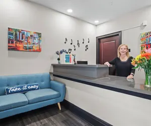 Photo 5 - Bywater Suite Hotel