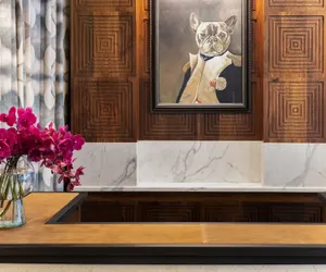 Photo 3 - The Louis Hotel