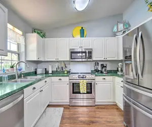 Photo 4 - Sunny Homosassa Home w/ Private Heated Pool!
