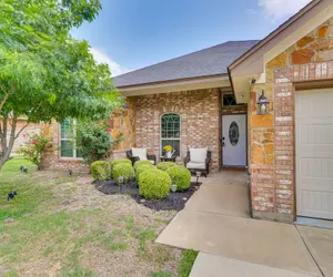 Photo 4 - Family-friendly Harker Heights Retreat w/ Yard!