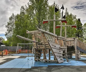 Photo 2 - Pet Friendly Anchorage Retreat w/ Deck & Yard