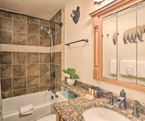 Photo 2 - Ski-in/ski-out Condo on Copper Mountain!