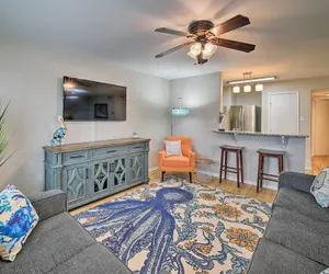 Photo 3 - Corpus Christi Condo w/ Pool Access, Walk to Beach