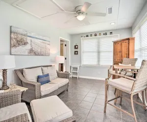 Photo 2 - Beachy Isle of Palms Home: 1 Block to Coast!