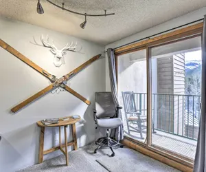 Photo 4 - Cozy Ski-in/out Winter Park Studio w/ Hot Tubs!